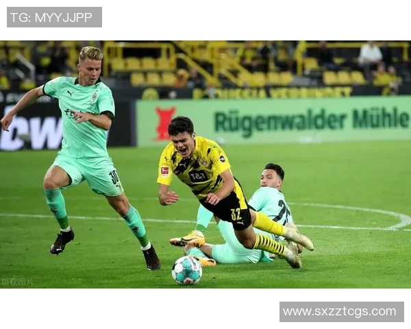 今日足门兴与多特蒙德激战正酣谁将赢得这场德甲巅峰对决