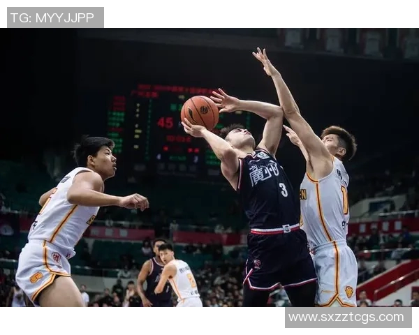 CBA精彩回放北京队对阵深圳队的激烈对决全程录像分享