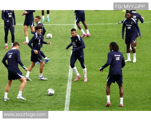 姆巴佩领衔法国队冲击世界杯新辉煌展现足球天才的无限可能性 姆巴佩领衔法国队冲击世界杯新辉煌展现足球天才的无限可能性