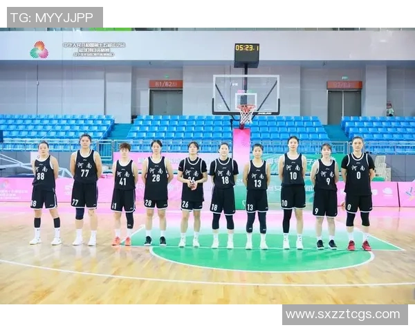 新疆女篮与上海女篮阵容对比分析及比赛前瞻