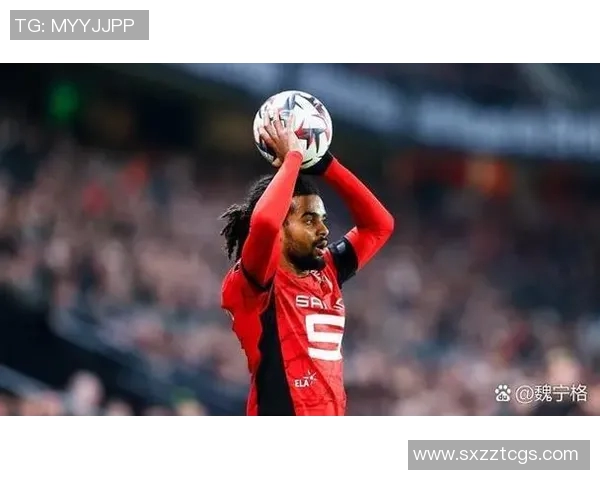 法国杯精彩对决雷恩迎战巴黎全场比赛回顾与精彩瞬间分析