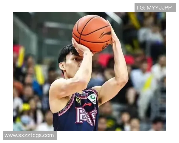 张镇麟的篮球之路:从青涩少年到CBA明星的成长故事 张镇麟的篮球之路:从青涩少年到CBA明星的成长故事