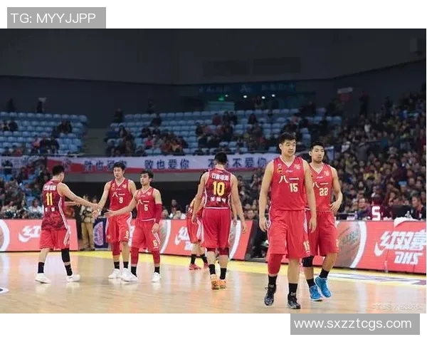 山东队与八一队精彩对决CBA比赛录像回顾与分析