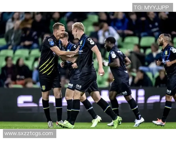 瓦尔韦克与坎布尔激战正酣谁能在这场对决中笑到最后 瓦尔韦克与坎布尔激战正酣谁能在这场对决中笑到最后